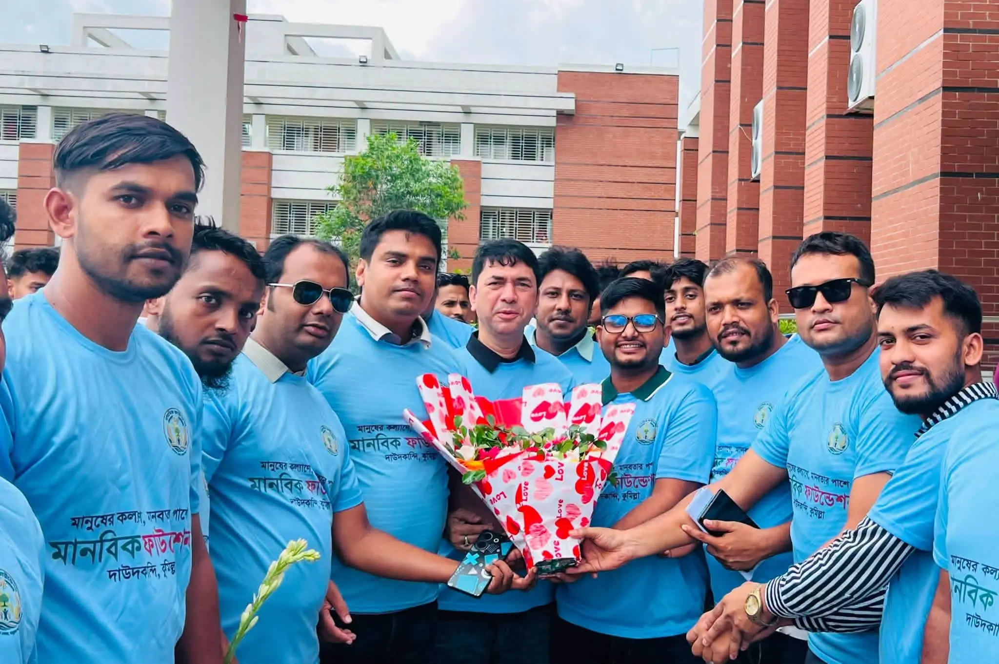 মানবিক ফাউন্ডেশন স্লাইডার ২